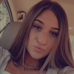 Meet your Posher, Jenna